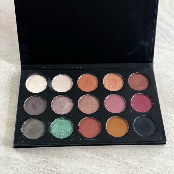 limited edition Morphe x KathleenLights eyeshadow palette - Picture 2 of 3